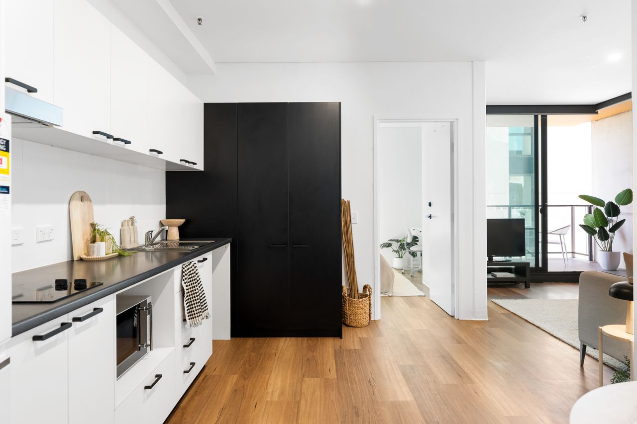 Adelaide apartment Airbnb renovation, view 11
