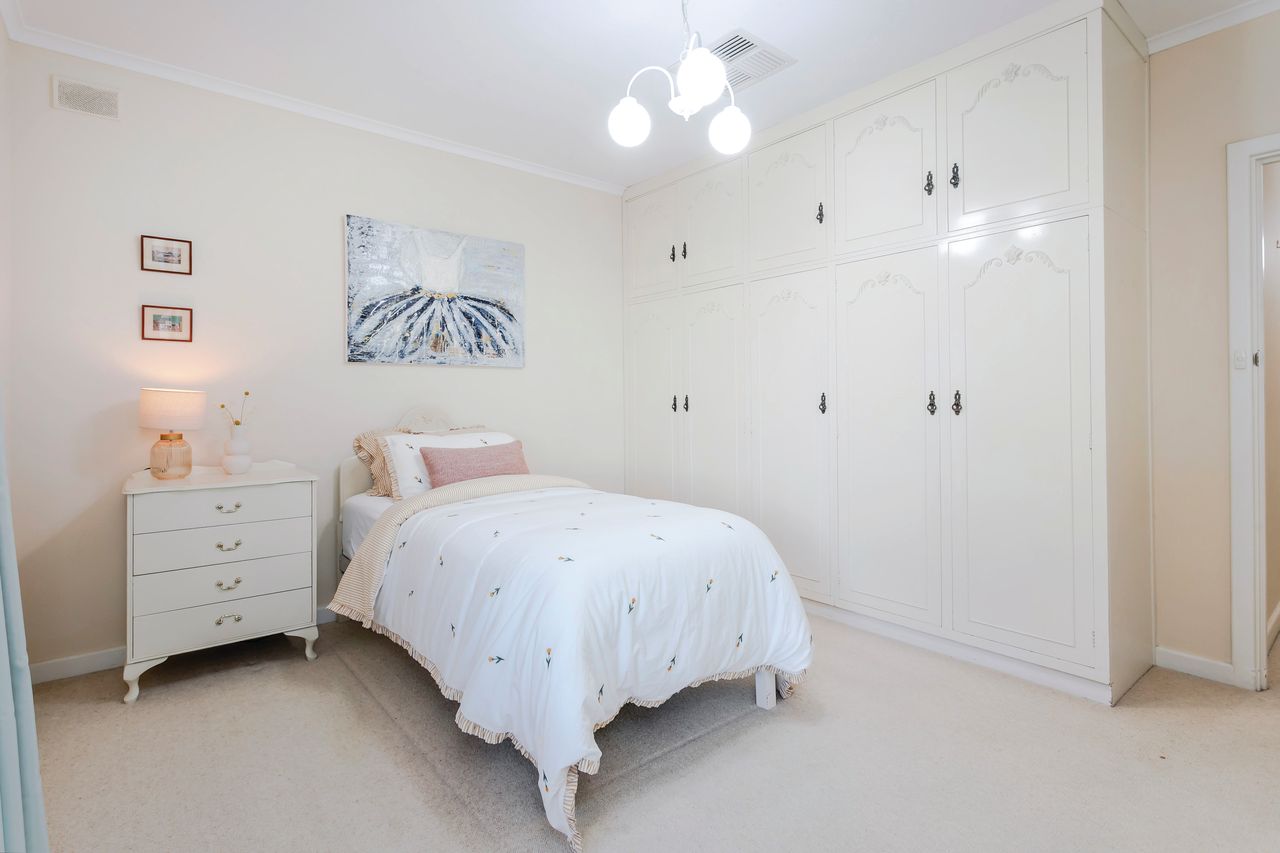 Panorama real estate staging, view 10