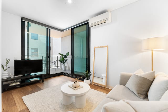 Adelaide apartment Airbnb renovation, view 5